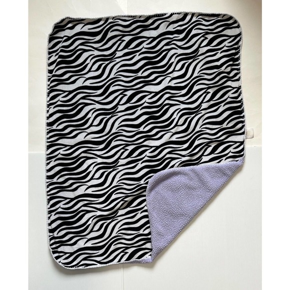 Koala Baby Babies Toys R Us Zebra Animal Print Purple Pocket Sherpa Baby Blanket - Picture 4 of 8